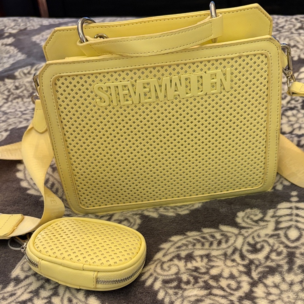 Steve Madden Bevelyn Yellow Perforated Crossbody Bag - Picture 8 of 11